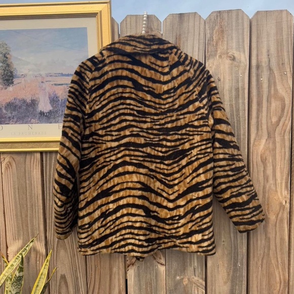 zebra printed faux fur fleece pea coat vintage black and brown - Picture 5 of 6